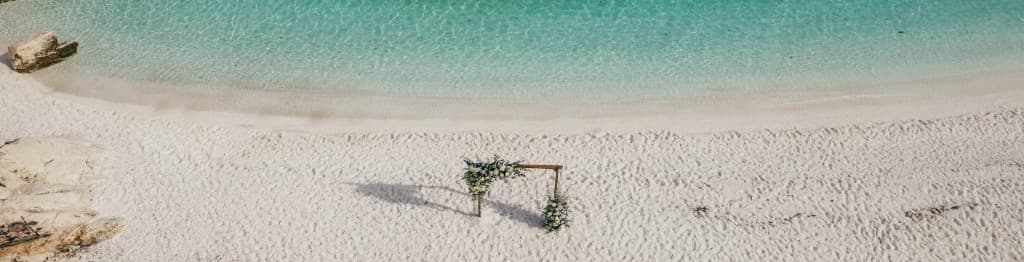 Beach wedding in Greece